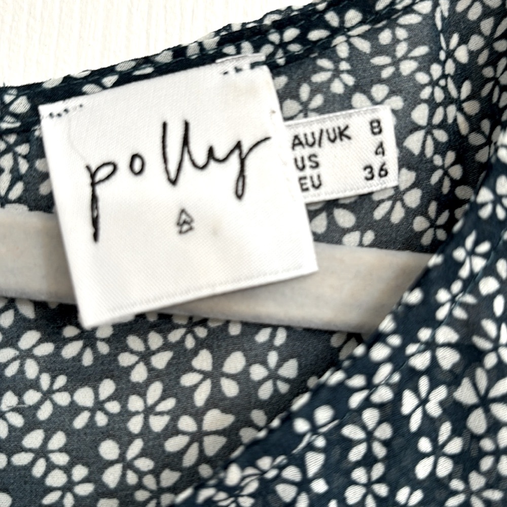 Princess Polly Romper - Picture 2 of 4